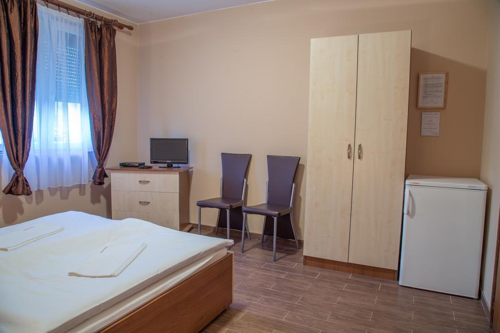 Felsoreti Vendeghaz Demjén Kamer foto